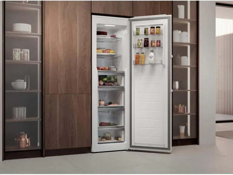 Haier Kühlschrank 1D 60 Serie 7 Wechselbar/Rechts