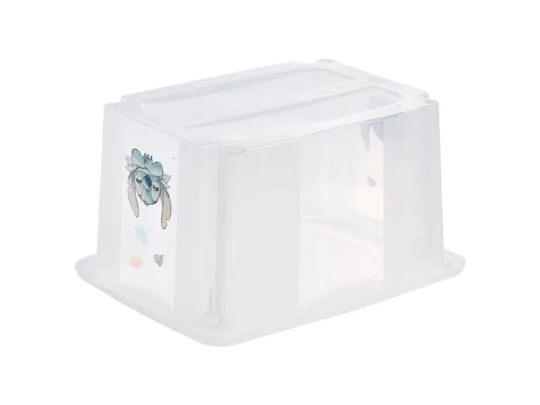 keeeper Karolina