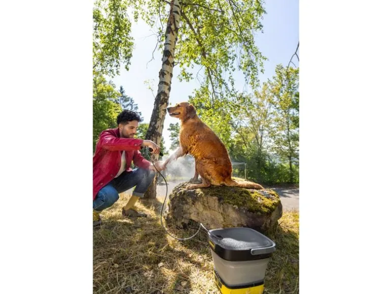 Kärcher Professional Mobile Outdoor Cleaner OC 3 Foldable