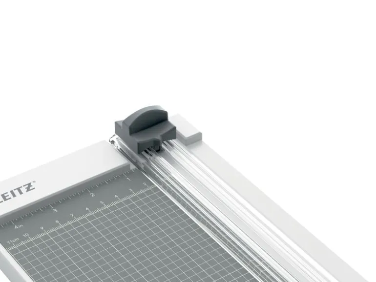 Leitz Bürogeräte Rollenschneidegerät Precision Home A4 8 Blätter