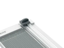 Leitz Bürogeräte Rollenschneidegerät Precision Home A4 8 Blätter