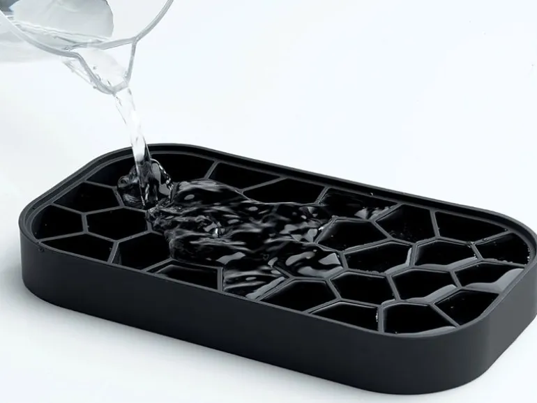 Lékué Eiswürfelbox Schwarz