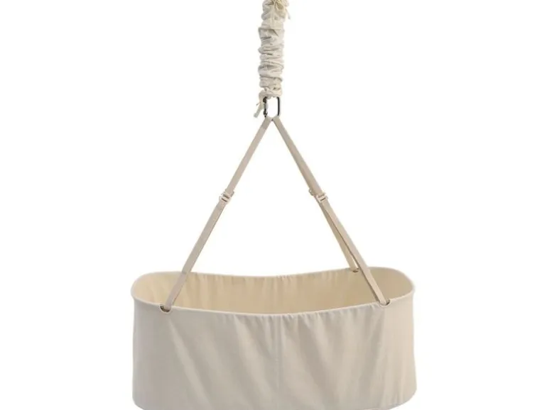 Membantu Baby Cradle Nature