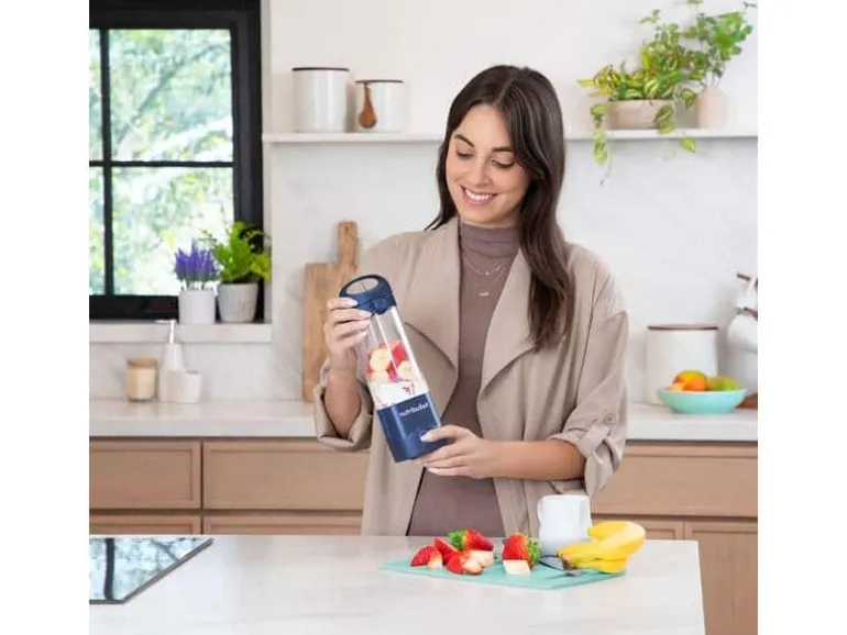 NUTRiBULLET Smoothie Maker Portable Blau