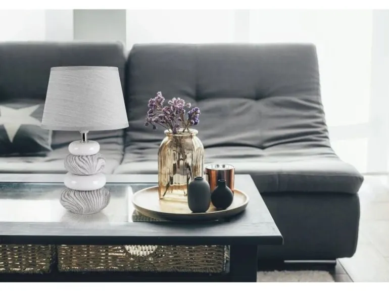 Näve Tischleuchte «Stoney» h: 31 cm Grau