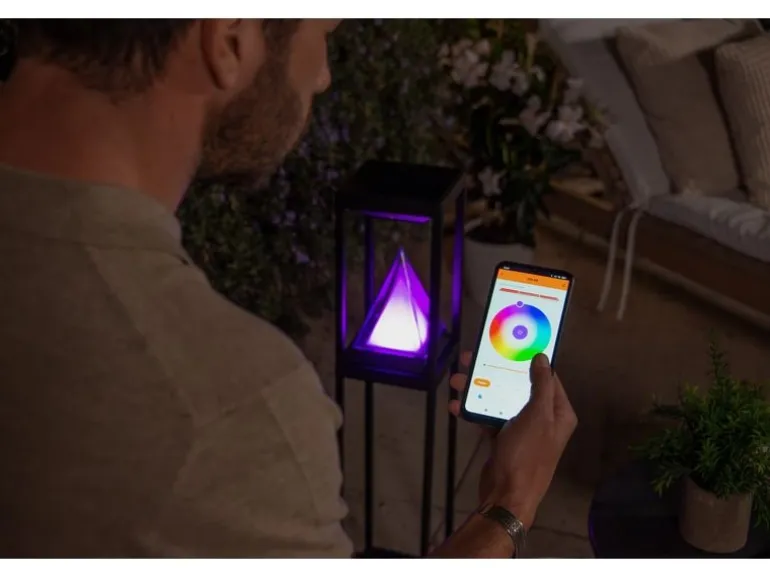 OSRAM Outdoor Gartenspot SMART+ Solar Alps Pollard RGB + W