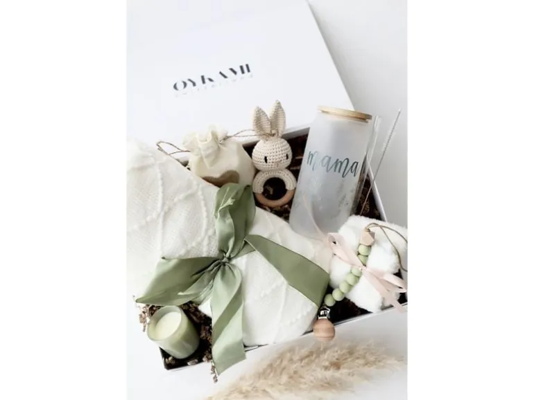 Oykami Mama und Baby Geschenkbox Weisse Decke «Kapstadt» Weiss/Grün
