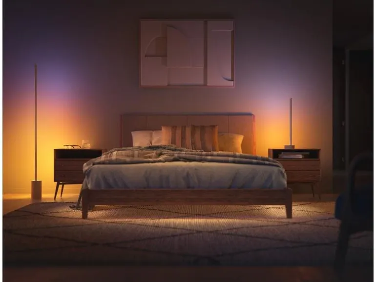 Philips Hue Tischleuchte Gradient Signe, 11.8 W, Oak