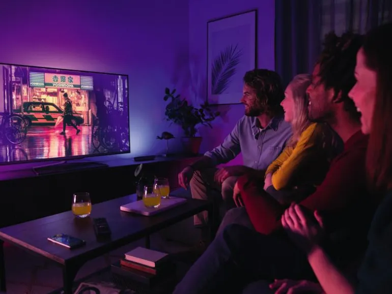 Philips Hue White & Color Ambiance Play 2er-Pack Lightbar Basis Schwarz