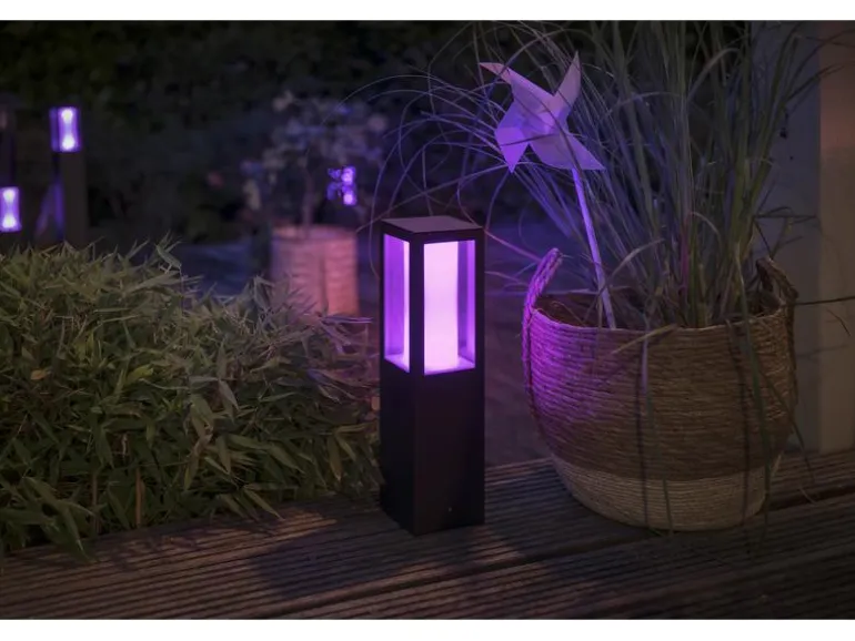 Philips Hue White & Color Ambiance Outdoor Impress Sockelleuchte Schwarz