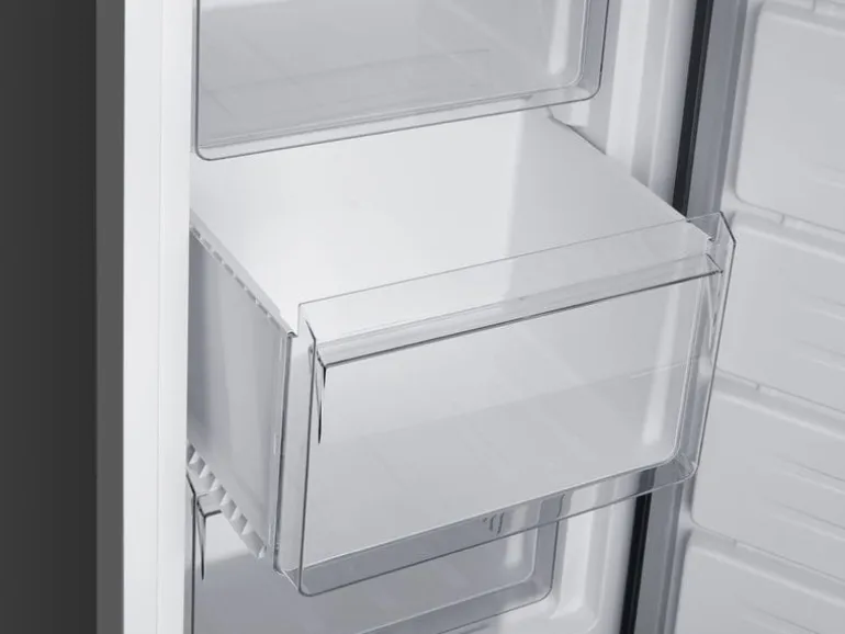 Trisa Gefrierschrank 7816.7545 Silber Wechselbar, Rechts