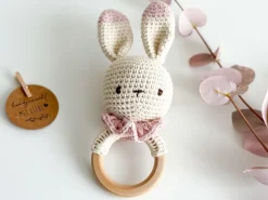 Welcomebabybox Geschenkset Meli – Decke & Rasselhase